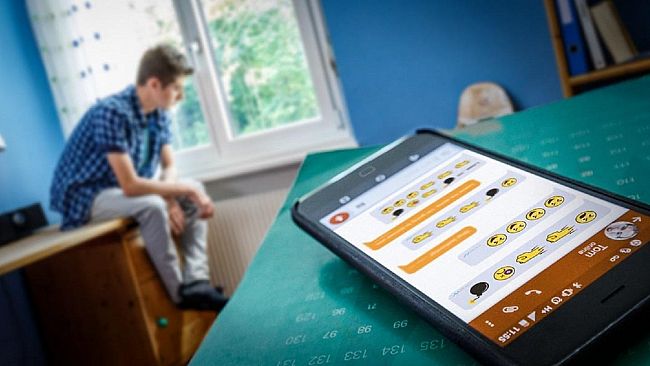 Rêvolution all’I.C. “Capuana-Pardo”: insieme contro il Bullismo e il Cyber-bullismo.