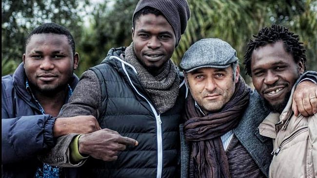 “Migranti? La verità sta anche nel mezzo…”. Il punto di vista di un operatore sociale