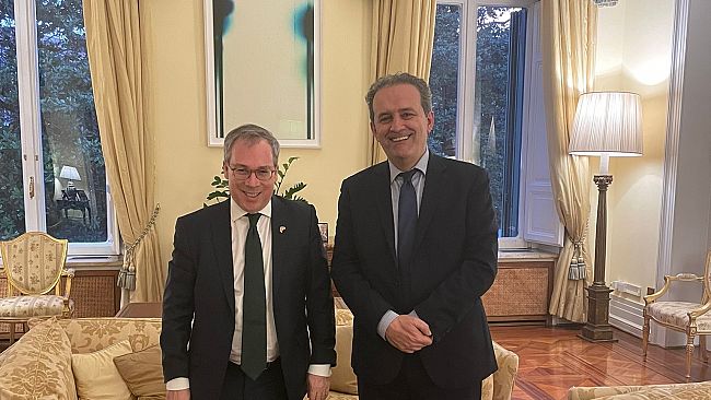 Marsala, visita del Sindaco Grillo all'Ambasciata britannica a Roma