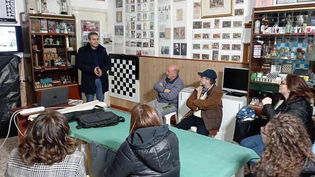 Boom degli scacchi alla Scuola Boscarino-Castiglione