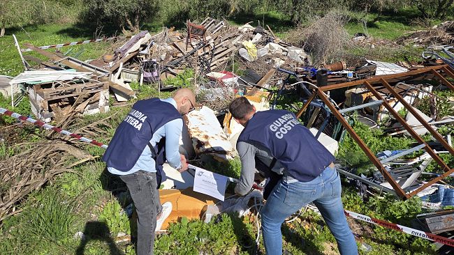 ​Sequestrate tre aree verdi diventate discariche, indagini sulle responsabilità