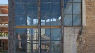 Santa Margherita, lastre di vetro pericolanti nella chiesa Madonna delle Grazie