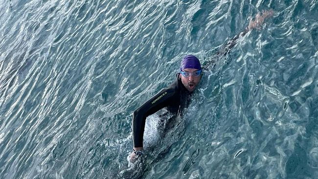 Traversata dello Stretto a nuoto, un partannese tra i partecipanti