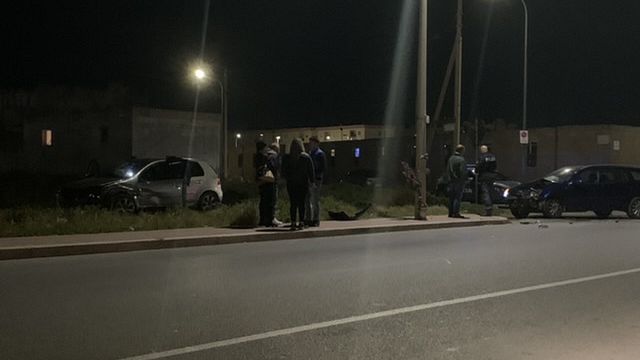 Trapani, scontro sul lungomare Dante Alighieri: due feriti
