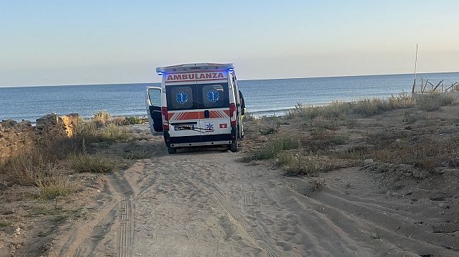 tragedia-nel-mare-di-triscina-muore-bagnante-di-47-anni
