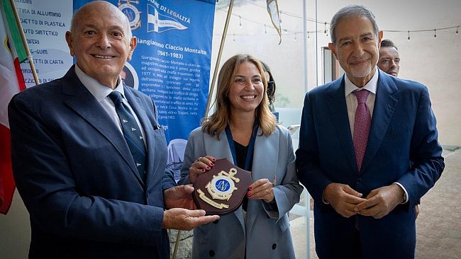 Il Ministro Nello Musumeci in visita alla Lega Navale di Trapani