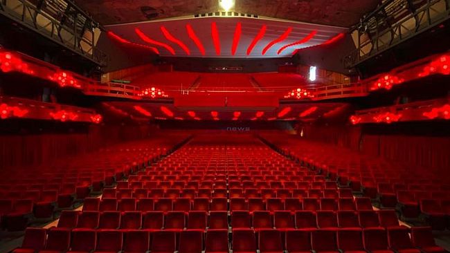 Riparte la cultura, capienza al 100% per cinema e teatri 