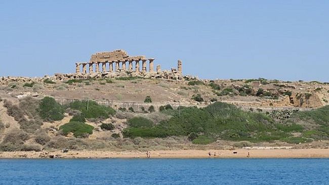 Terra d'InCanto denuncia il degrado della borgata di Marinella di Selinunte