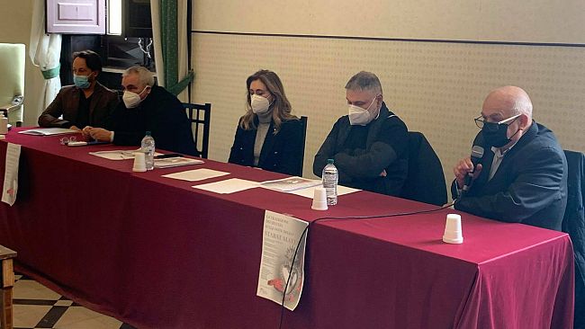 Trapani, presentata l’opera “La tradizione dei Misteri sulle note dello Stabat Mater”