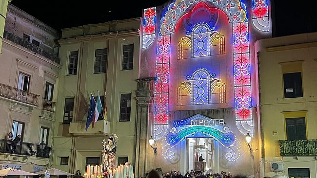 Trapani ha abbracciato Santu Patre