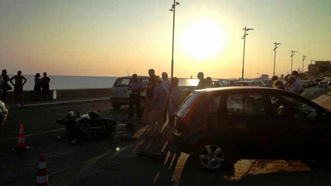 Inversione ad U causa del grave ferimento di una coppia