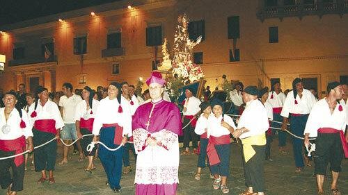 Al via il Festino di San Vito “del mare, delle messi e dei migranti”…E della ritrovata “armonia” fra la Diocesi e l’Amministrazione comunale
