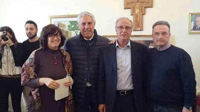 Mazara, dopo 40 anni di servizio il dr. Franco Ingrande va in pensione
