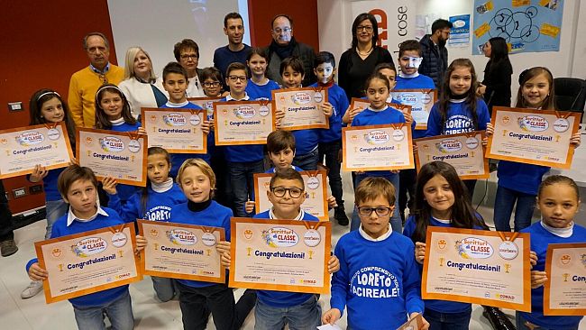 La scuola siciliana di Acireale (CT), tra le otto vincitrici del concorso Nazionale Conad Scrittori di classe 4