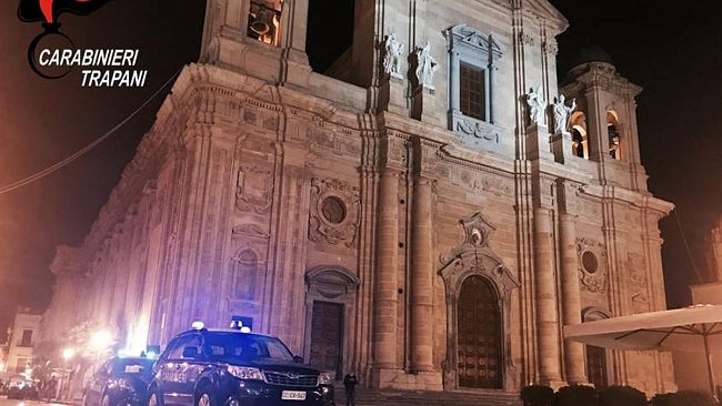 Marsala, Controlli straordinari dei carabinieri nel centro cittadino. cinque persone denunciate