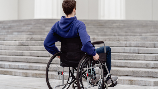 La Sicilia non è una terra per disabili: l’appello della Cgil per eliminare le barriere architettoniche