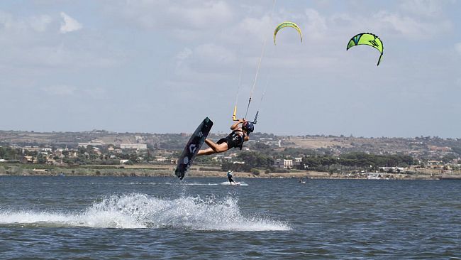 Lo Stagnone di Marsala è tappa nazionale di kitesurf per il 5° anno consecutivo