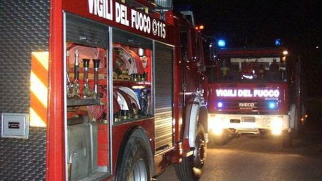 intimidazioni-nel-palermitano-a-fuoco-una-stazione-di-servizio-a-capaci