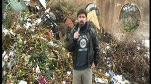 Una vera discarica abusiva presso l’autoparco comunale di contrada Affacciata