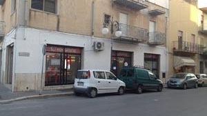 Mazara, svaligiato negozio di telefonia di Via Adria. Una banda multietnica? Ormai è “far west “in Città.