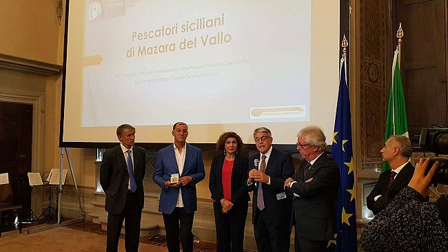 Consegnato ai pescatori di Mazara del Vallo il Premio Cittadino Europeo