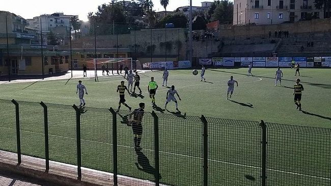 Mazara Calcio, pari fra le polemiche sul campo della Sancataldese