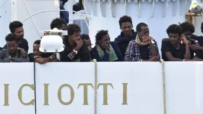 La Cassazione condanna il governo: risarcimento ai migranti della Diciotti  