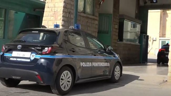 ​Trapani. Tentano di introdurre oggetti in carcere, 2 denunciati dalla Polizia penitenziaria