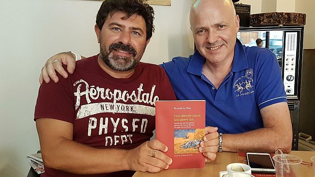 VIDEO – A Tgbar il dott. Riccardo La Rosa presenta il suo libro “Non abbiate paura, lasciatemi qui…”