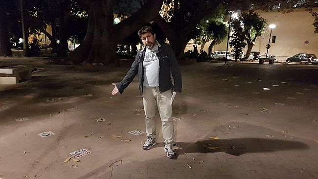 VIDEO – Villa Jolanda, abbandono e buio. Perché non realizzarvi un parco giochi?