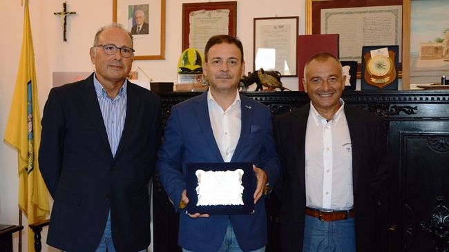 I vertici della Lega Navale accolti dal sindaco Quinci