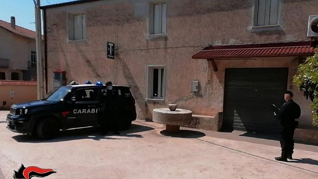 Controlli di Pasqua 7 denunce dei Carabinieri. A Salemi servivano birra in tabaccheria