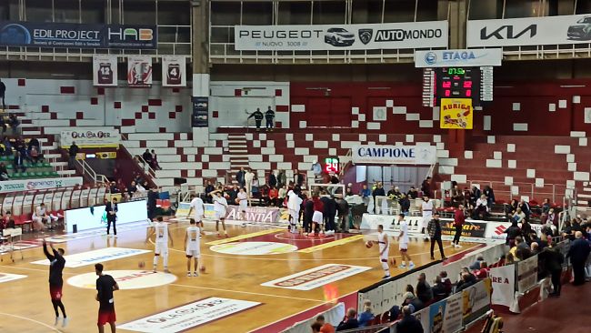 Imbarazzo al Pala Auriga, Trapani verso la sconfitta 0-20 a tavolino