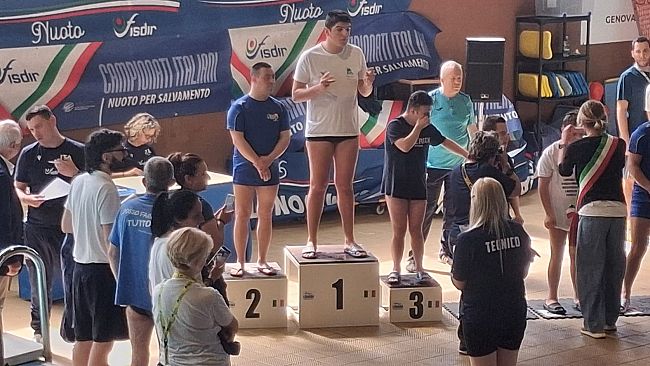 il-castelvetranese-davide-lombardo-conquista-un-oro-ed-un-argento-ai-campionati-italiani-di-nuoto
