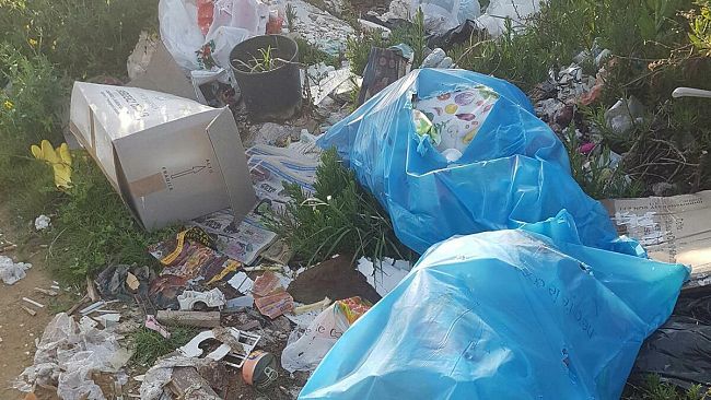 Marsala, a Punta Alga, jogging fra la “munnizza”. “Ho visto qualcuno che...”