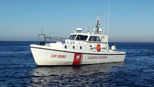 Mazara, allarme (poi rientrato) per un giovane uscito in sup a Tonnarella   