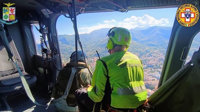 ​Cade durante escursione sulla Rocca di Cefalù, recuperata un’anziana turista ferita