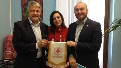 Mazara, visita al Distretto della Pesca del Presidente regionale della CRI i cui volontari hanno partecipato a Blue Sea Land 2014. Avviata collaborazione