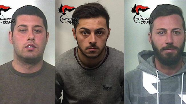 Rapina in istituto di credito, Carabinieri arrestano tre malviventi all’interno della banca