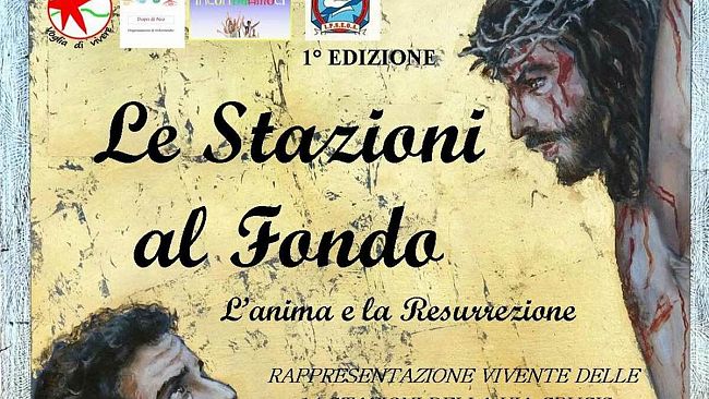 “Le Stazioni Al Fondo”: scene, immagini e messaggi positivi da una Via Crucis davvero particolare