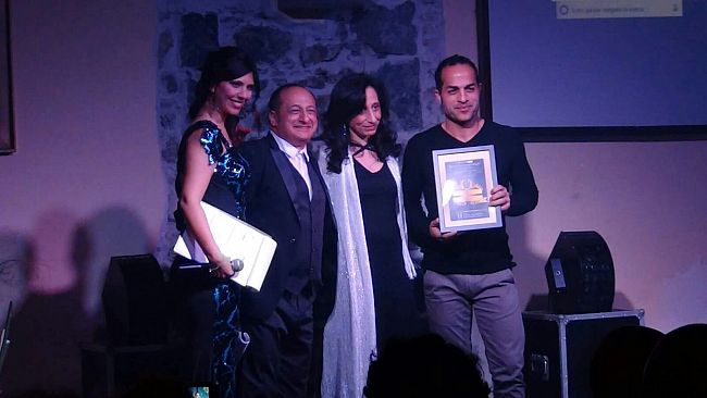 importante-riconoscimento-per-il-cantautore-nico-gulino