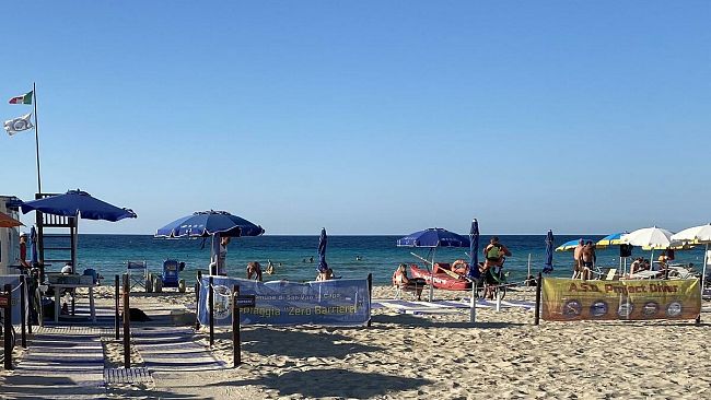 “Zero barriere”, operativa fino al 30 settembre spiaggia per disabili a San Vito Lo Capo
