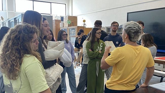 ​Mazara, l’I.S. “Ruggiero d’Altavilla” celebra i dieci anni di #ioleggoperché con il progetto “A tavola con Montalbano”