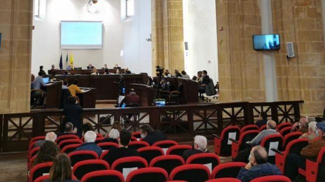 Via libera del Consiglio comunale alle variazioni di bilancio