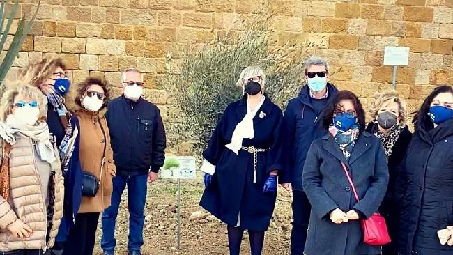 Castello di Salemi. Dalla Fidapa un albero di ulivo come simbolo di rinascita