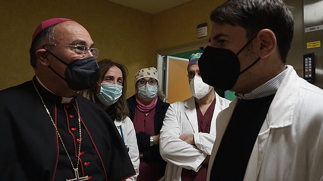 mazara/negli-ospedali-personale-insufficiente-e-sotto-stress-lappello-del-vescovo