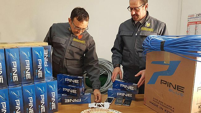 Mazara, Arrestato tunisino trovato in possesso Di 100 stecche di sigarette di contrabbando e 80 Chilogrammi di rame rubato.