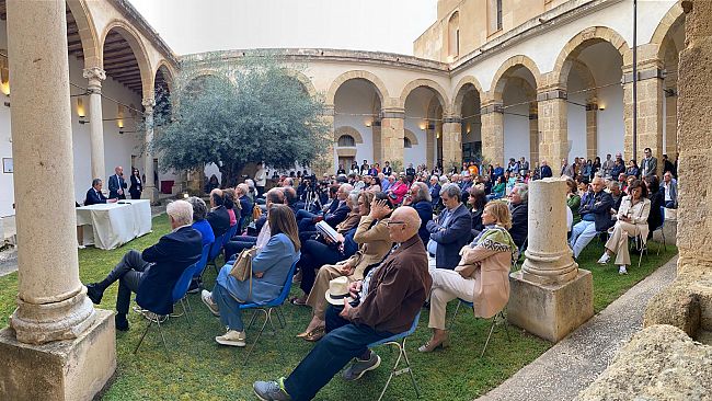 Marsala, successo di pubblico e critica per la mostra “Guccione-Sciascia”