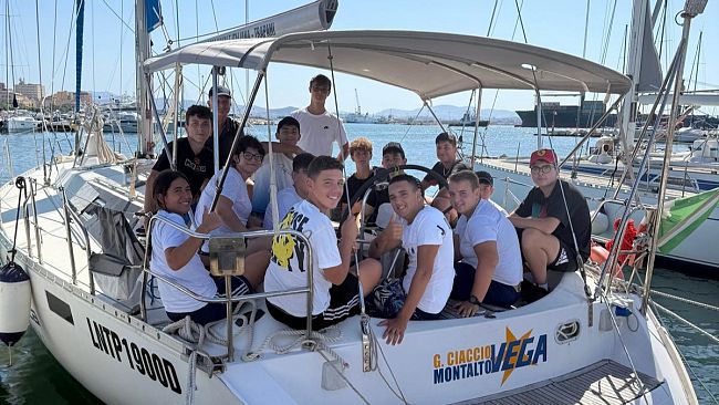 Trapani, al “Leonardo da Vinci” il mare diventa una palestra di inclusione e sostenibilità