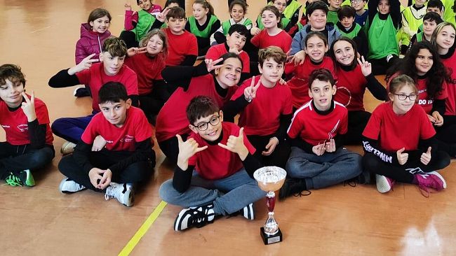 Il 2° Circolo Ruggero Settimo vince il Torneo di Palla rilanciata 